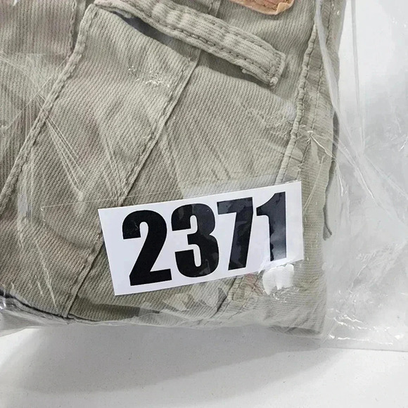 Levi's 514 Vintage Khaki Men's Pants 38x32 - Picture 11 of 11